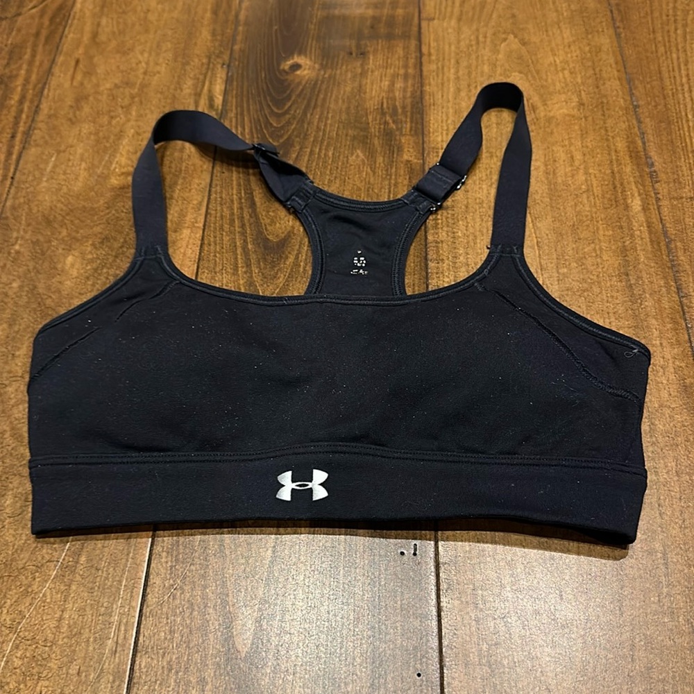 under Armour, sports bra, size extra small black